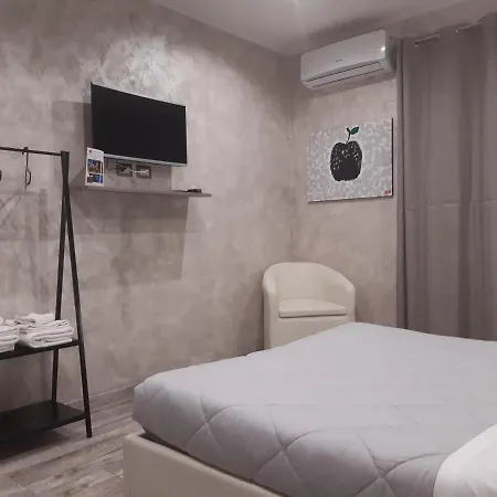Apple Rome Airport Guest house
