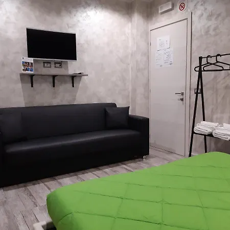 Apple Rome Airport Guest house